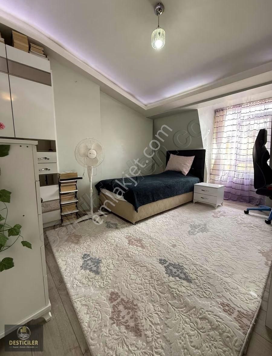 As-desticiler'den Yıldırım Cad Ve Sevinç Cad. Yakını Dubleks 5+1 - Görsel 6