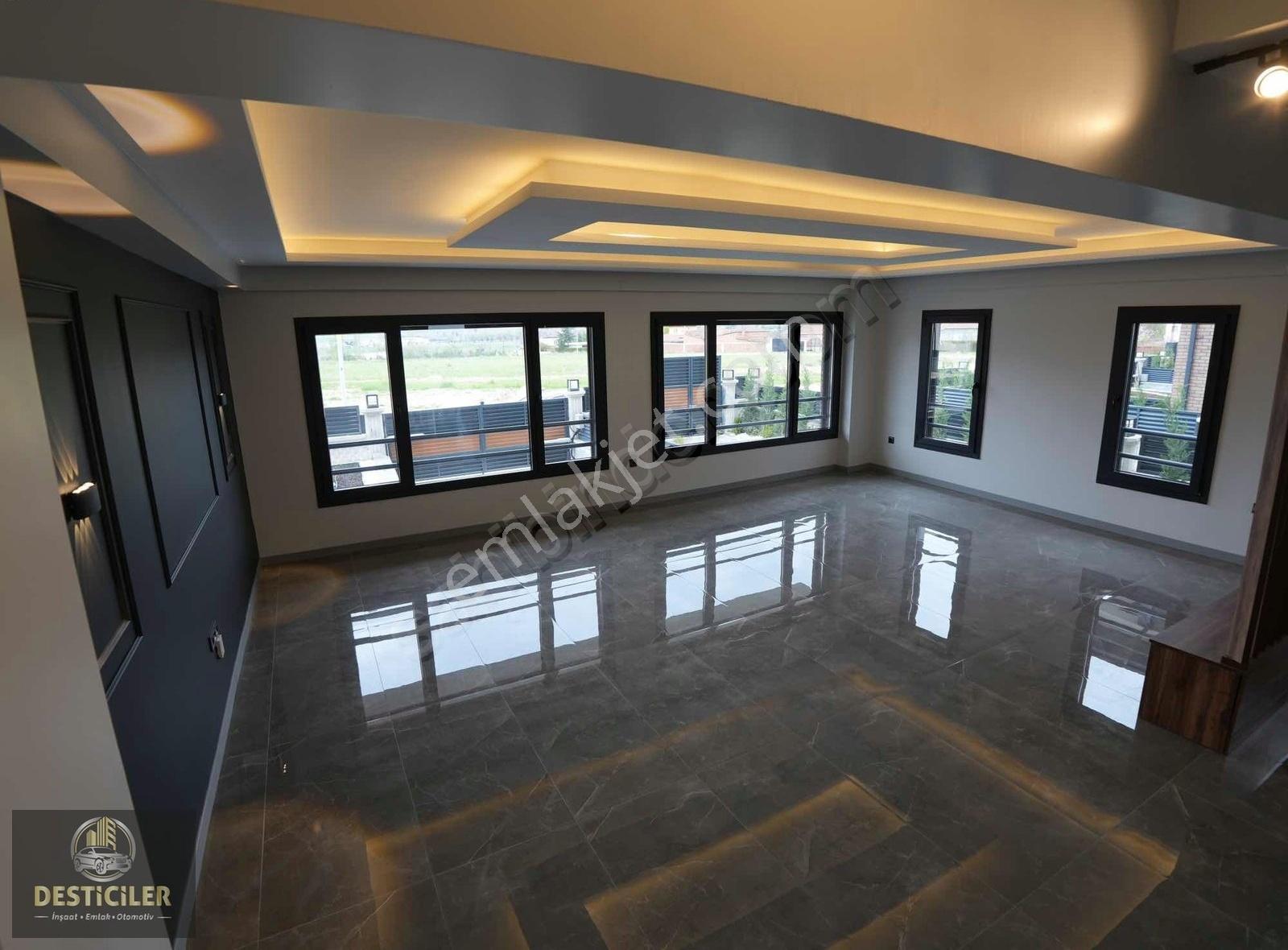 Ck-30 | Aşağısöğütönünde Ultra Lüks Köşe Villa - Görsel 23