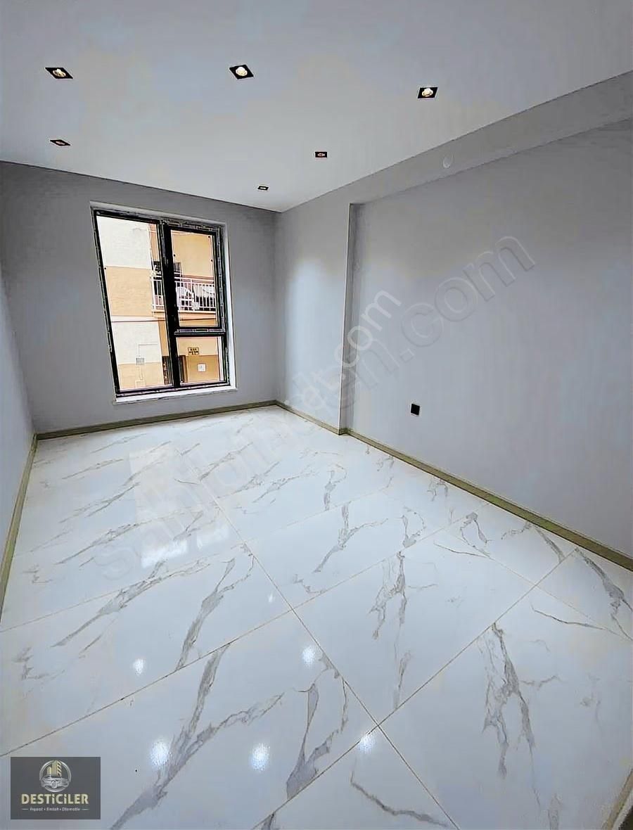 Au-çamlıcada Cadde Üstü-128m2-özel Garajlı-kilerli-lüx 2+1 Daire - Görsel 8