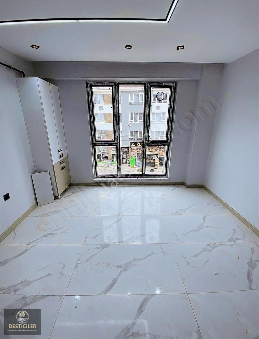 Au-çamlıcada Cadde Üstü-65m2-özel Garajlı-arakat-lüx 2+0 Daire - Görsel 5