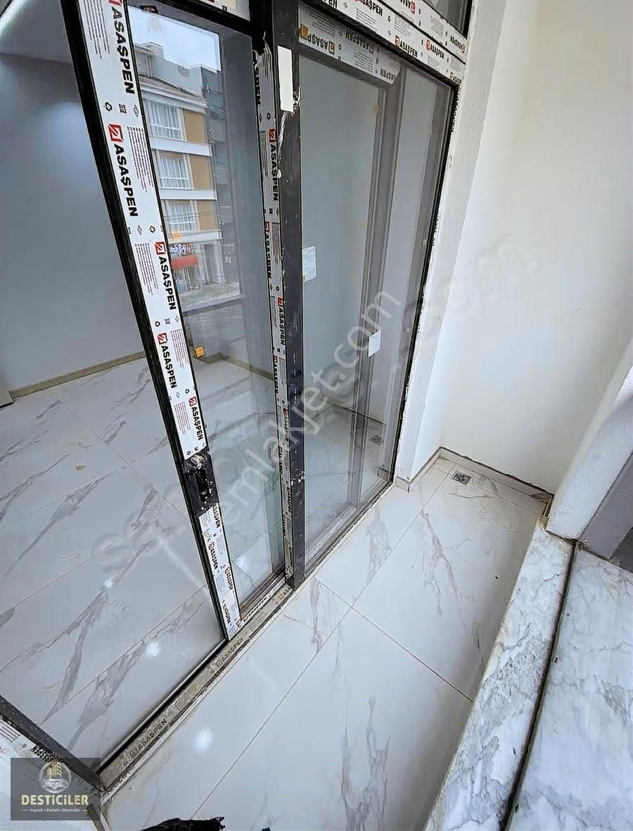 Au-çamlıcada Cadde Üstü-65m2-özel Garajlı-arakat-lüx 2+0 Daire - Görsel 6
