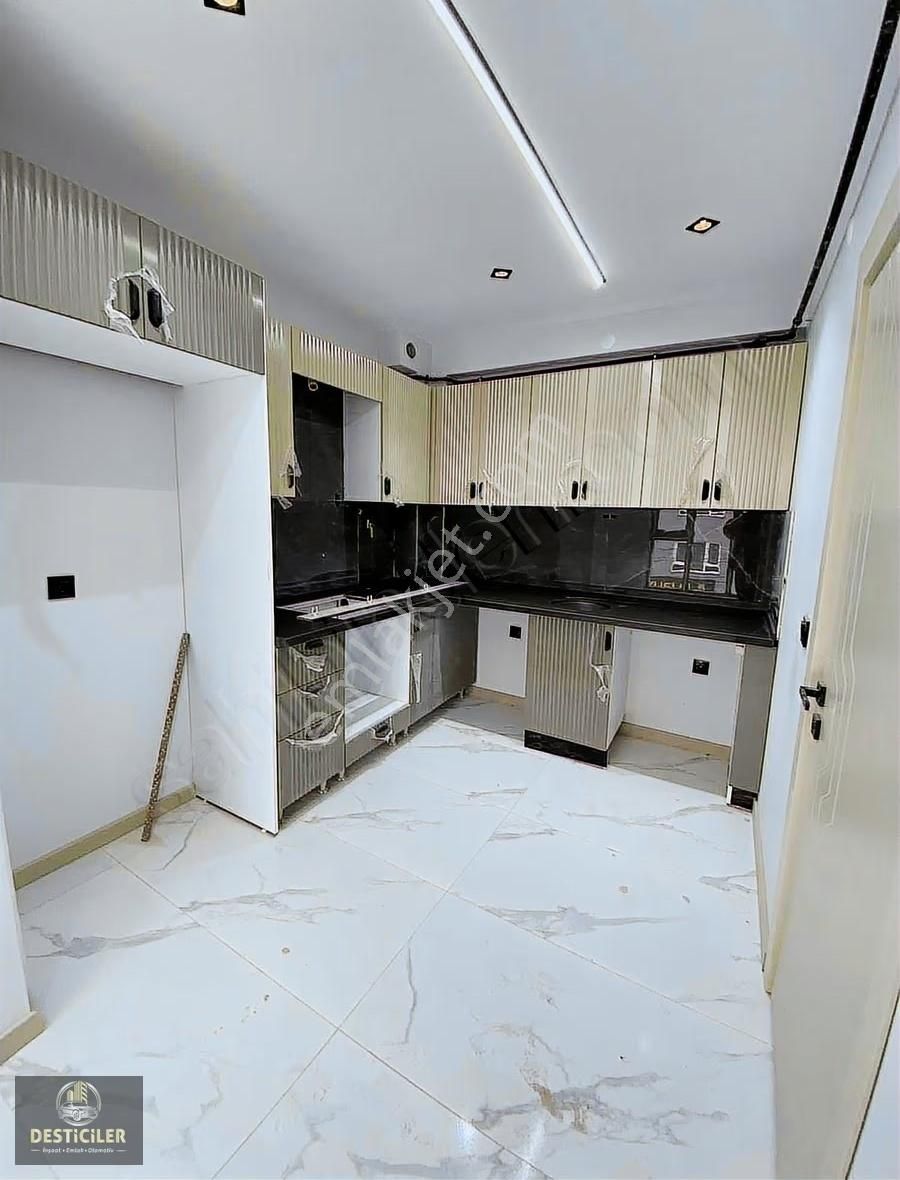 Au-çamlıcada Cadde Üstü-65m2-özel Garajlı-arakat-lüx 2+0 Daire - Görsel 11