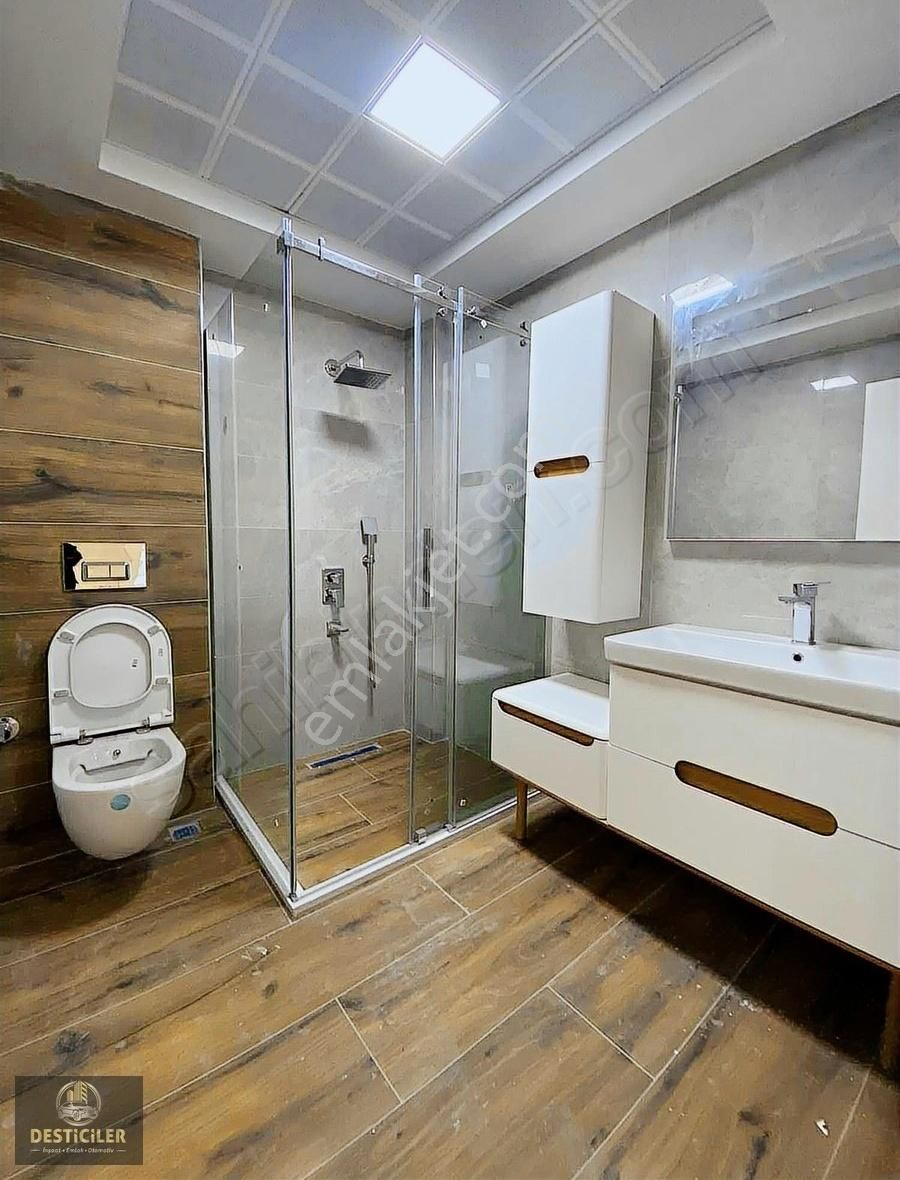 Desticiler'den Çamlıca Mh. Site İçi Satılık Geniş 3+1 Daire - Görsel 8