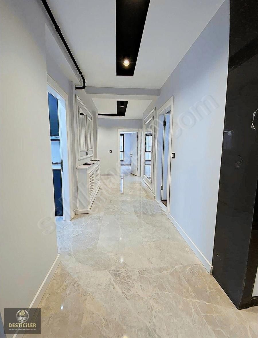 Desticiler'den Çamlıca Mh. Site İçi Satılık Geniş 3+1 Daire - Görsel 6