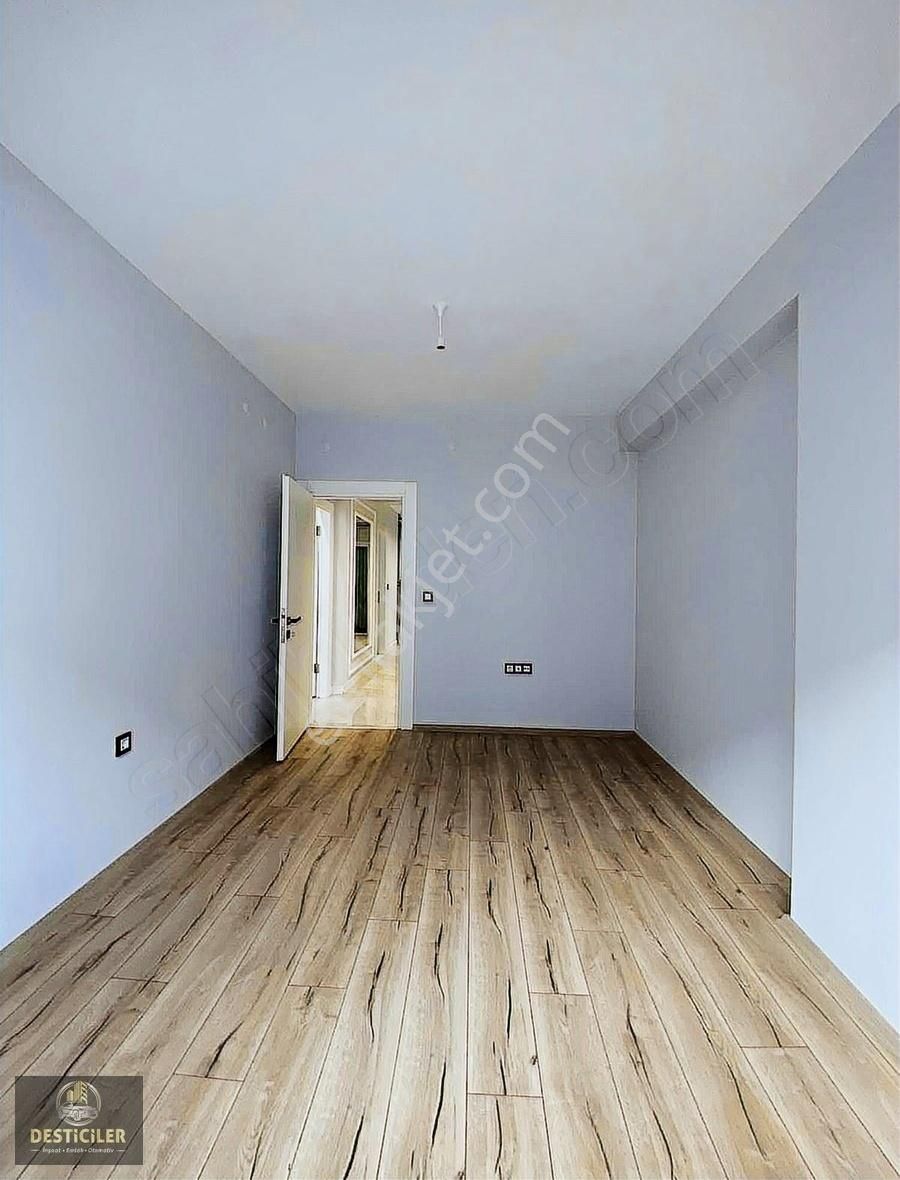 Desticiler'den Çamlıca Mh. Site İçi Satılık Geniş 3+1 Daire - Görsel 15