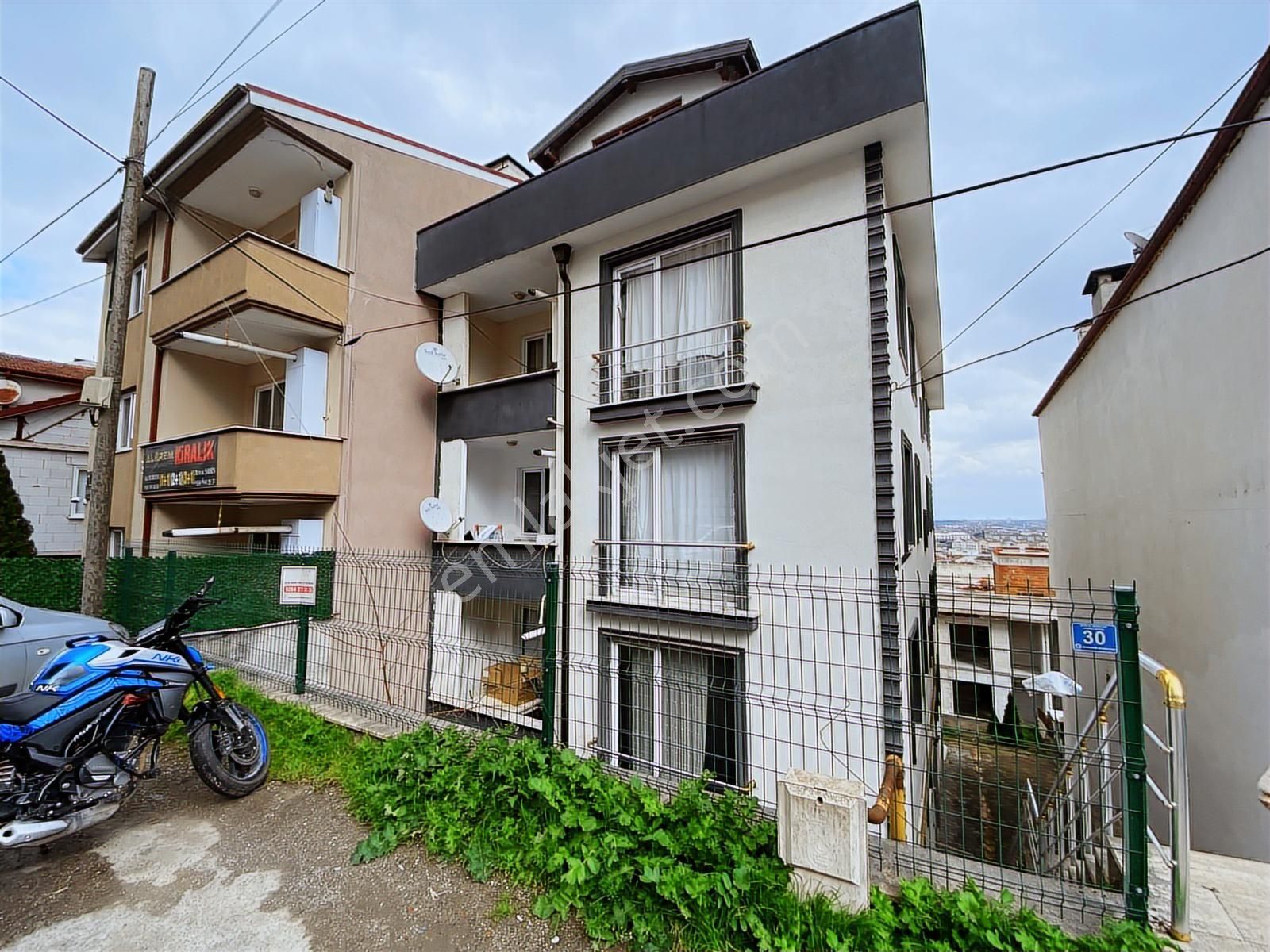 C21 Elif Zengin'den İstiklal Mah.manzaralı Satılık 2+1 Daire