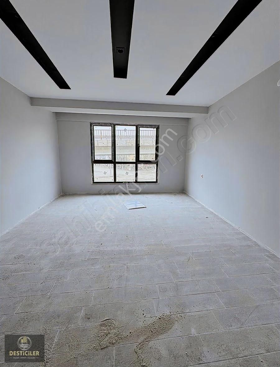 Eı-ertuğrulgazi Mah Salı Pazarı Yakını 3+1 Daire - Görsel 5