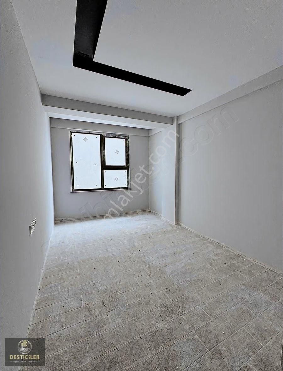 Eı-ertuğrulgazi Mah Salı Pazarı Yakını 3+1 Daire - Görsel 6