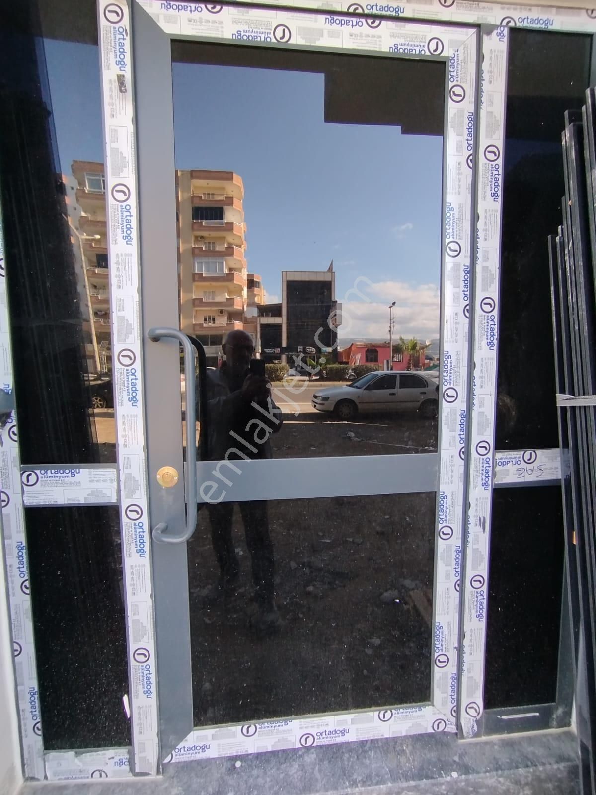 Satılık 2+1 Daire Erdemli Merkezde Sahile Çok Yakın - Görsel 2