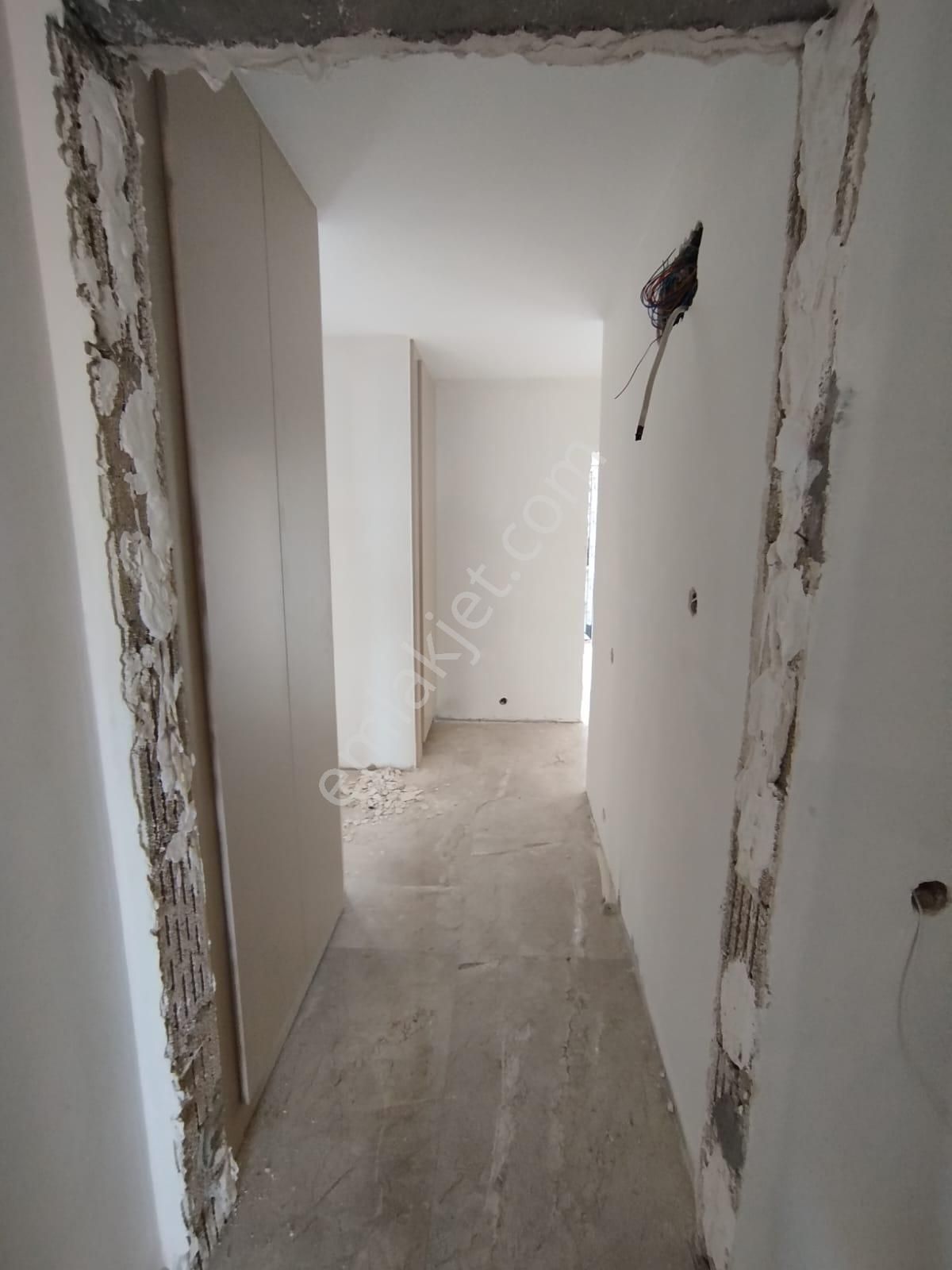 Satılık 2+1 Daire Erdemli Merkezde Sahile Çok Yakın - Görsel 6