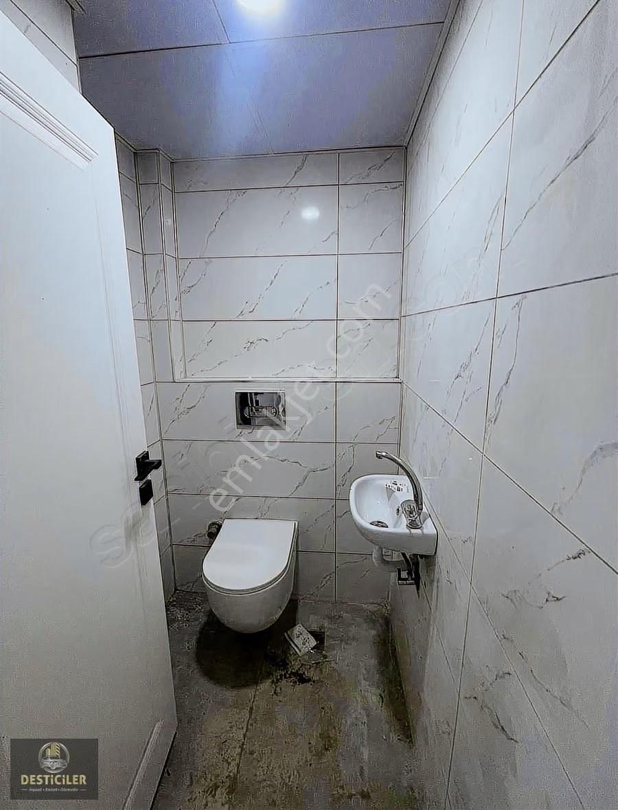 Lt -desticiler Büyükdere Mahallesi 2+1 Fırsat Geniş Lüks Daire - Görsel 3
