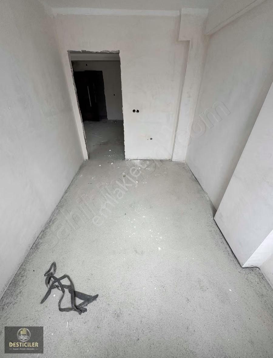 Ad-desticiler 71 Evler Aqua Park Yakını 1+1 Fırsat Daire - Görsel 3