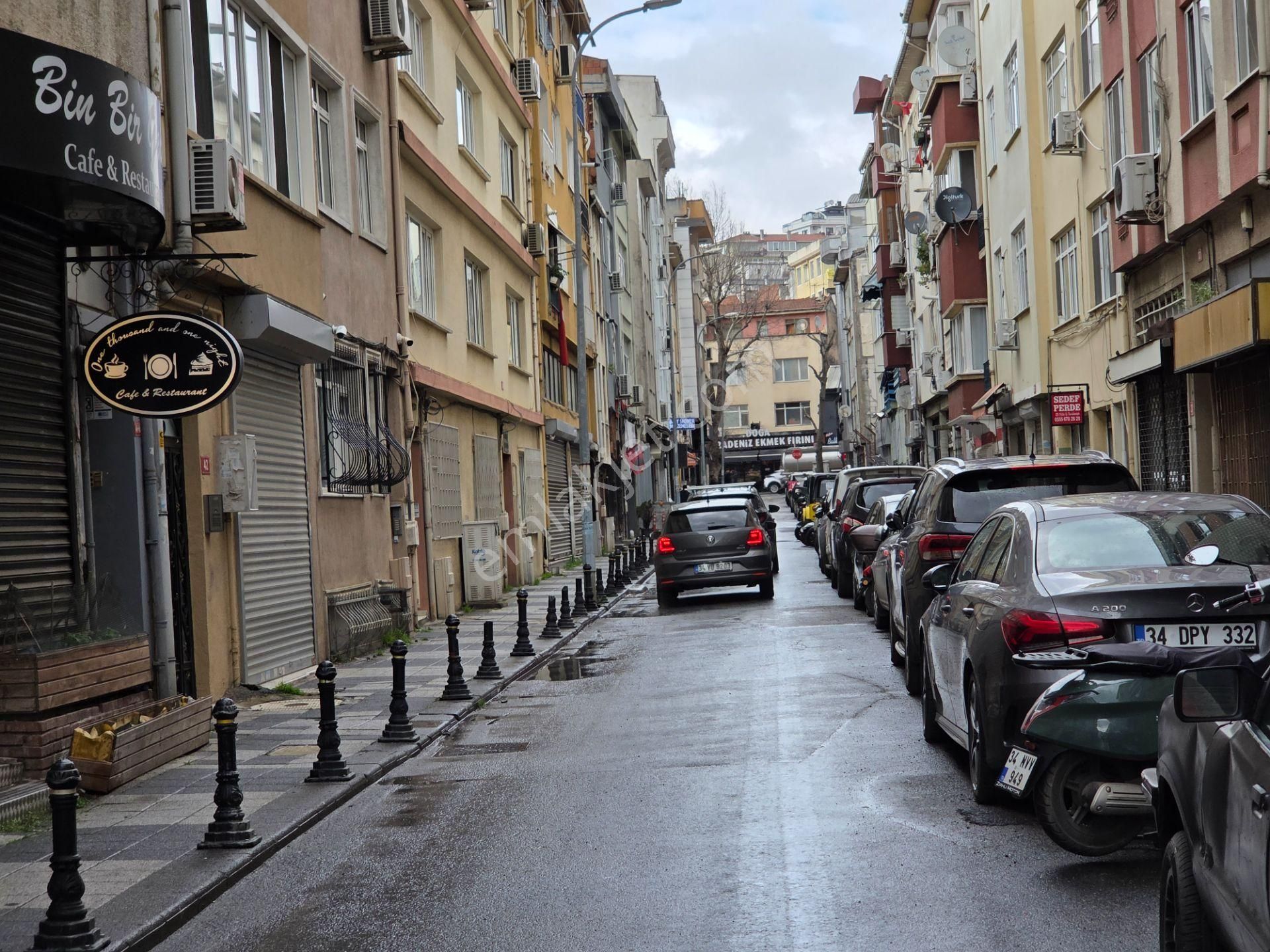 Yankıdan Kadıköy Hasan Paşa Nabizade Sk.da 2+1 Satılık Daire - Görsel 5