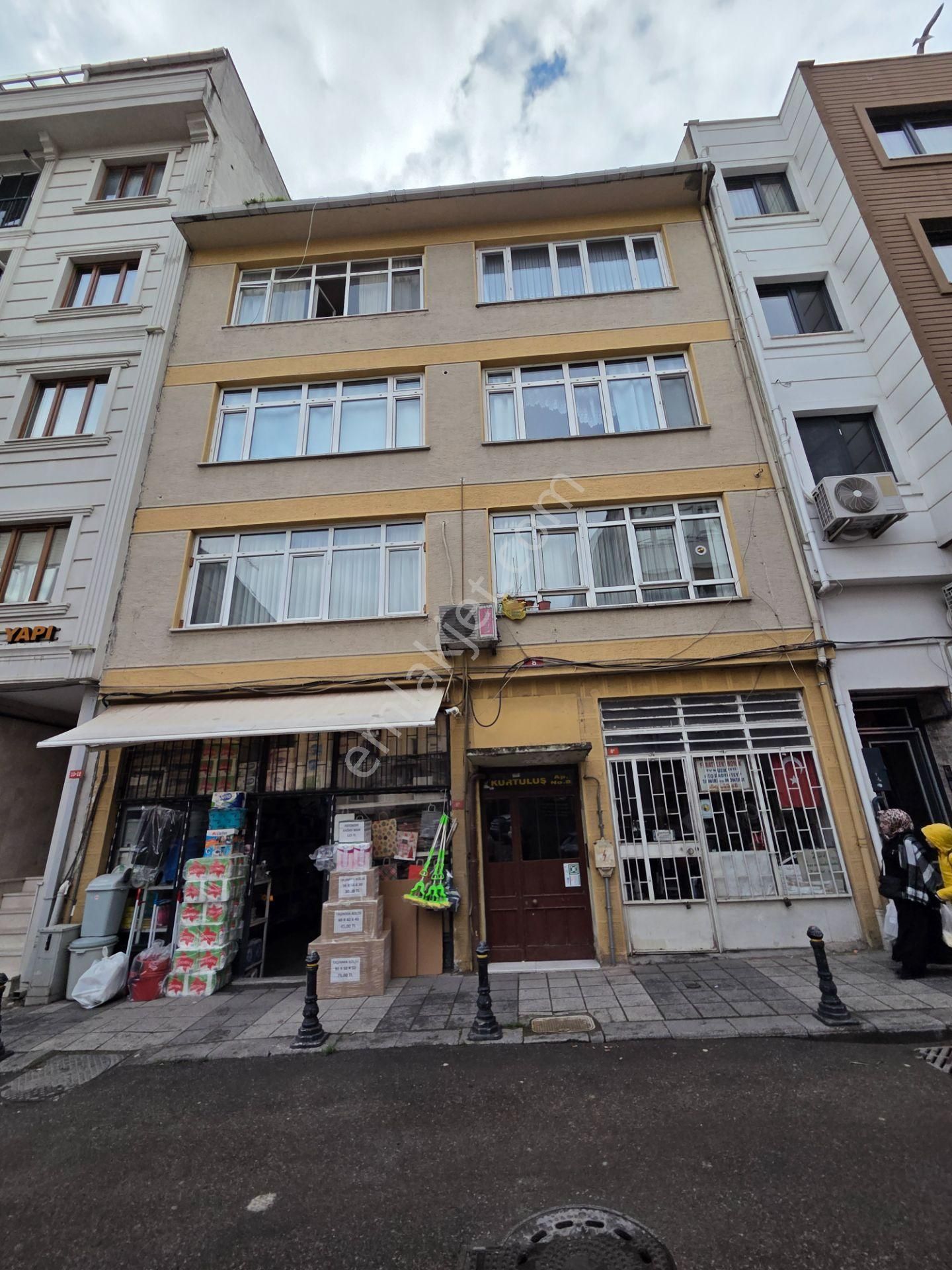 Yankıdan Kadıköy Hasan Paşa Nabizade Sk.da 2+1 Satılık Daire - Görsel 7