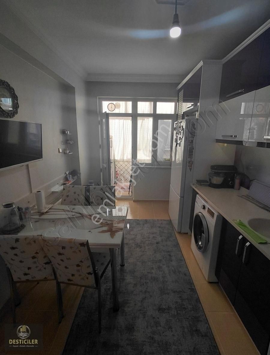 Lt-desticilerden Kafkas Caddesi Yanı Bakımlı 135m2 Net 3+1 Daire - Görsel 4