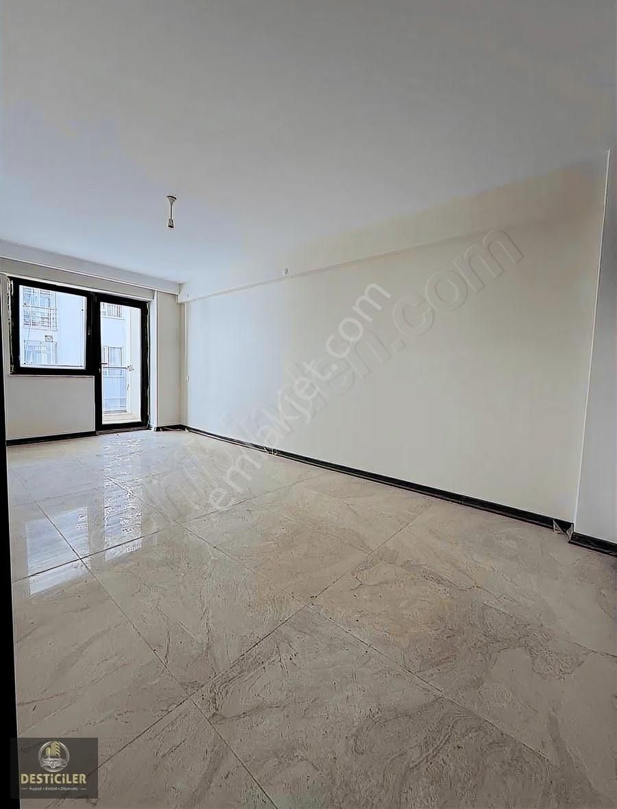 As-desticiler'den Özel Garajlı Çamlıca'da 3+1 140mt2 - Görsel 2