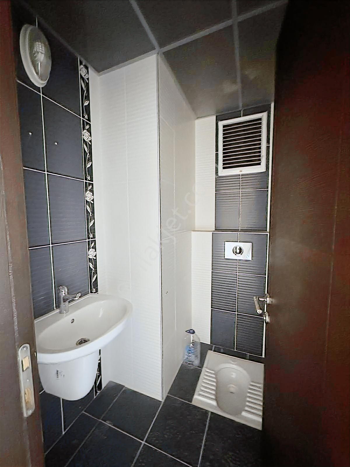 Aktif'den Menteş'te Site İçi+havuzlu Kiralık 3+1 Geniş Daire - Görsel 27