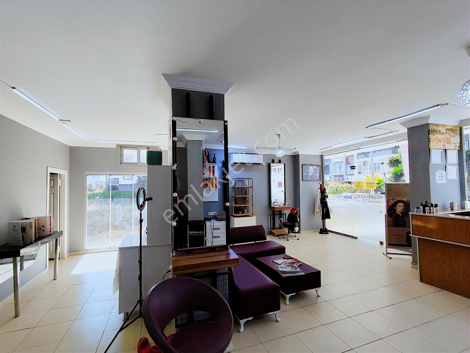 Taha Gayrimenkul'den Sayapark Civarı 80m² Dükkan