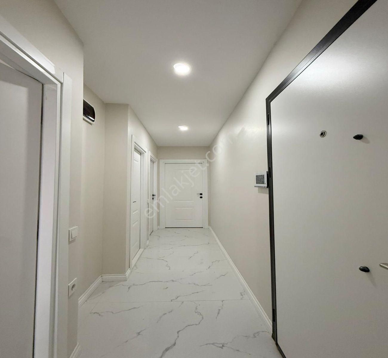 Pusula Yapı'dan Kuran Kursu Caddesi'nde Kiralık 2+1 Ara Kat!!!