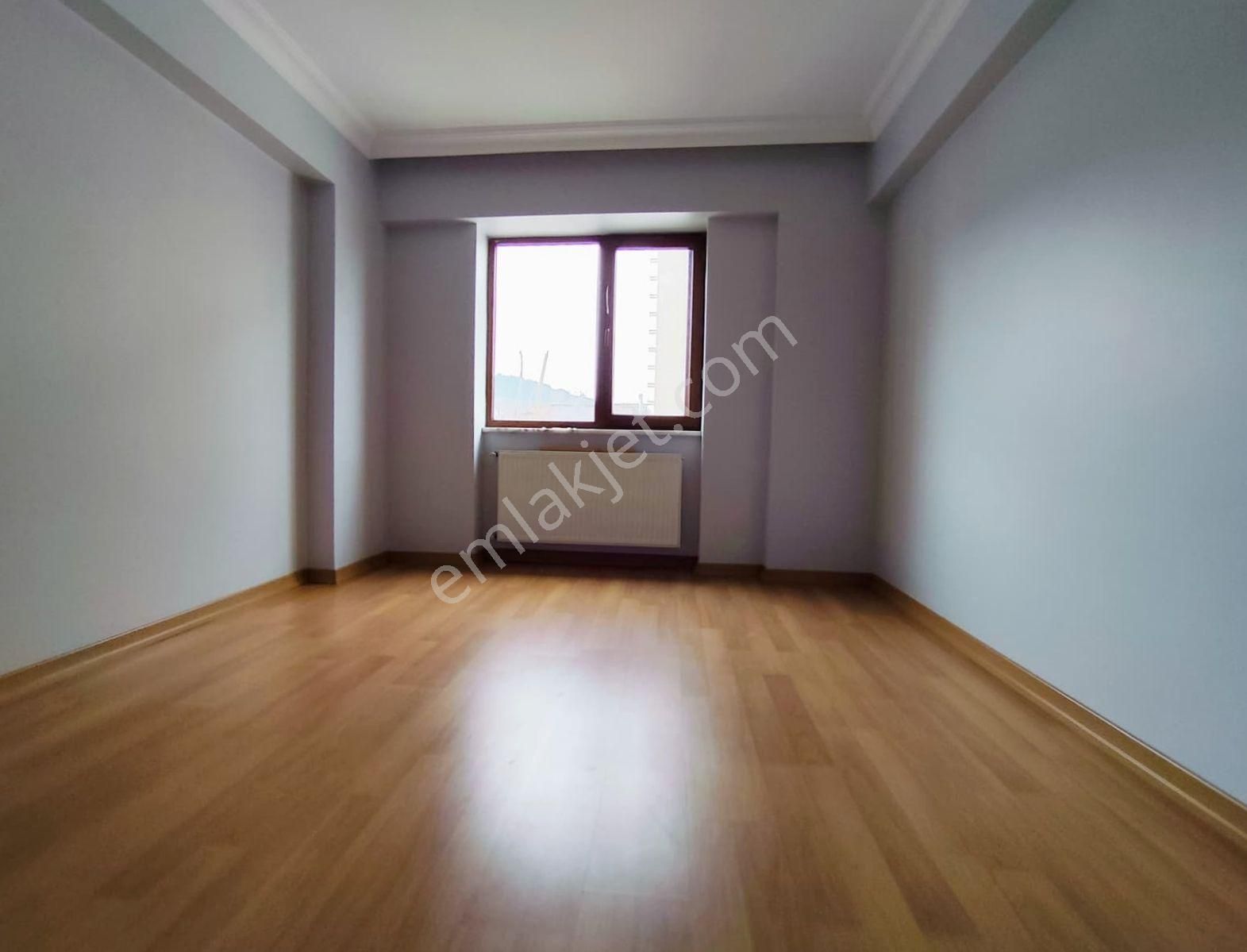 Mertcan Dan Cumhuriyet Mah İçi Full Yenilenmiş 2+1 Ankastreli - İskanlı - Görsel 9