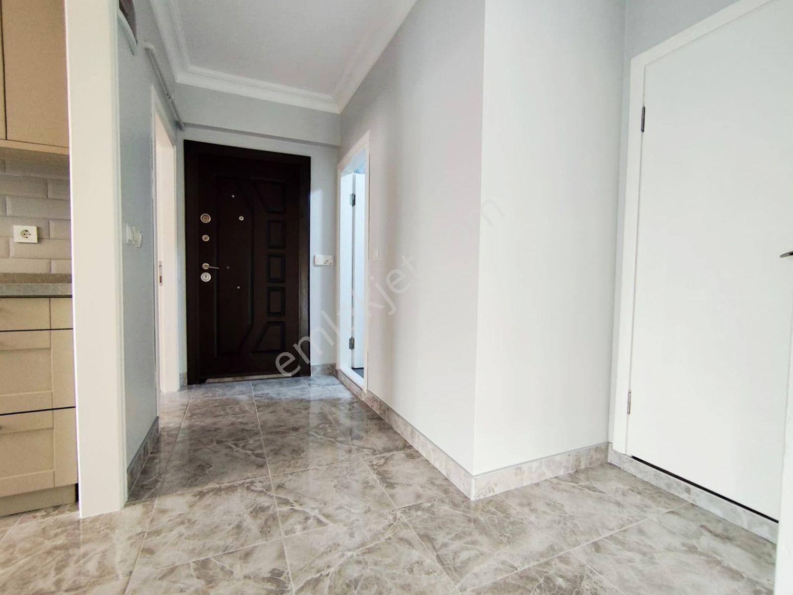 Mertcan Dan Cumhuriyet Mah İçi Full Yenilenmiş 2+1 Ankastreli - İskanlı - Görsel 22