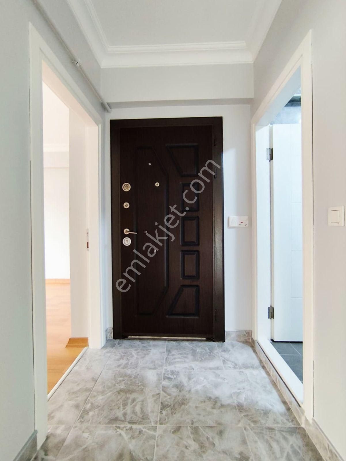 Mertcan Dan Cumhuriyet Mah İçi Full Yenilenmiş 2+1 Ankastreli - İskanlı - Görsel 23