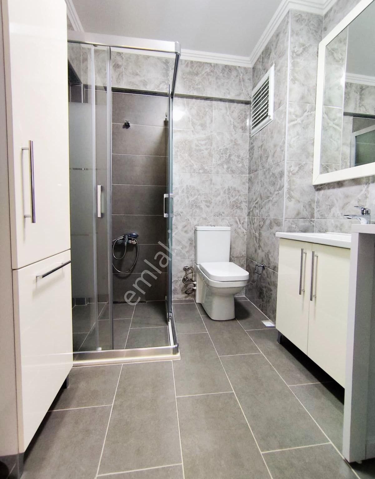 Mertcan Dan Cumhuriyet Mah İçi Full Yenilenmiş 2+1 Ankastreli - İskanlı - Görsel 18