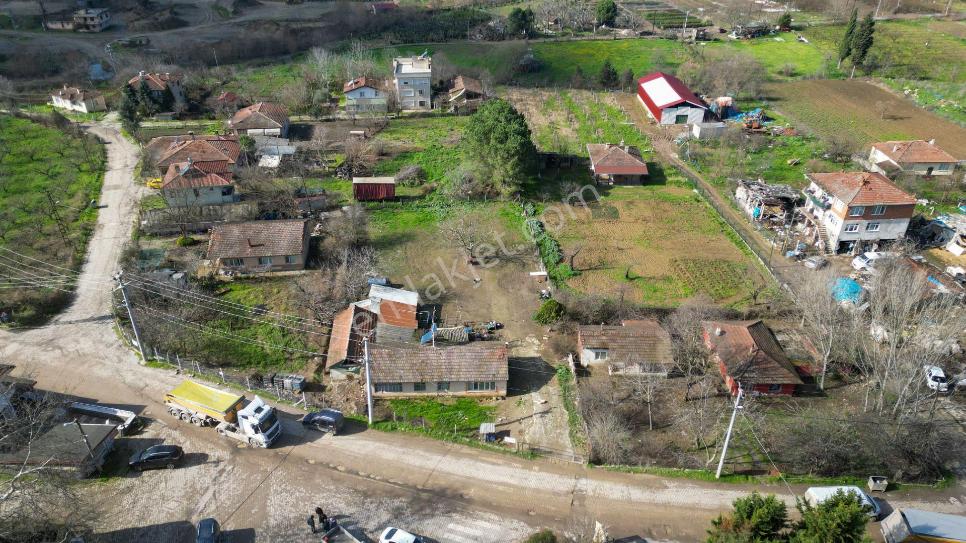 Uzmanlar'dan Altınova Ayazma Köy Evi Ve 1549 M2 Arsası - Görsel 12