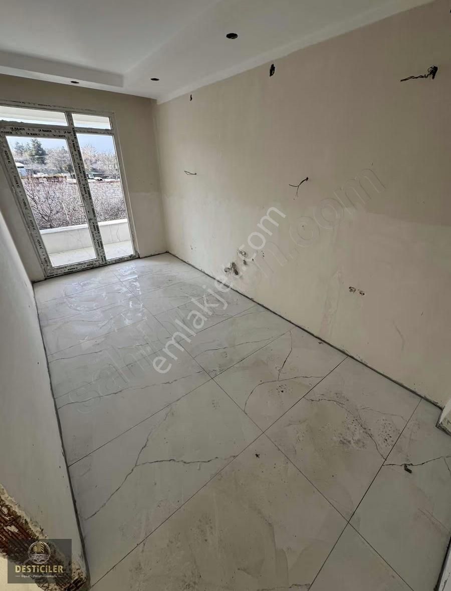 Ad-desticiler 71 Evler Etkin Kolej Yakını 3+1 Özel Garajlı - Görsel 4