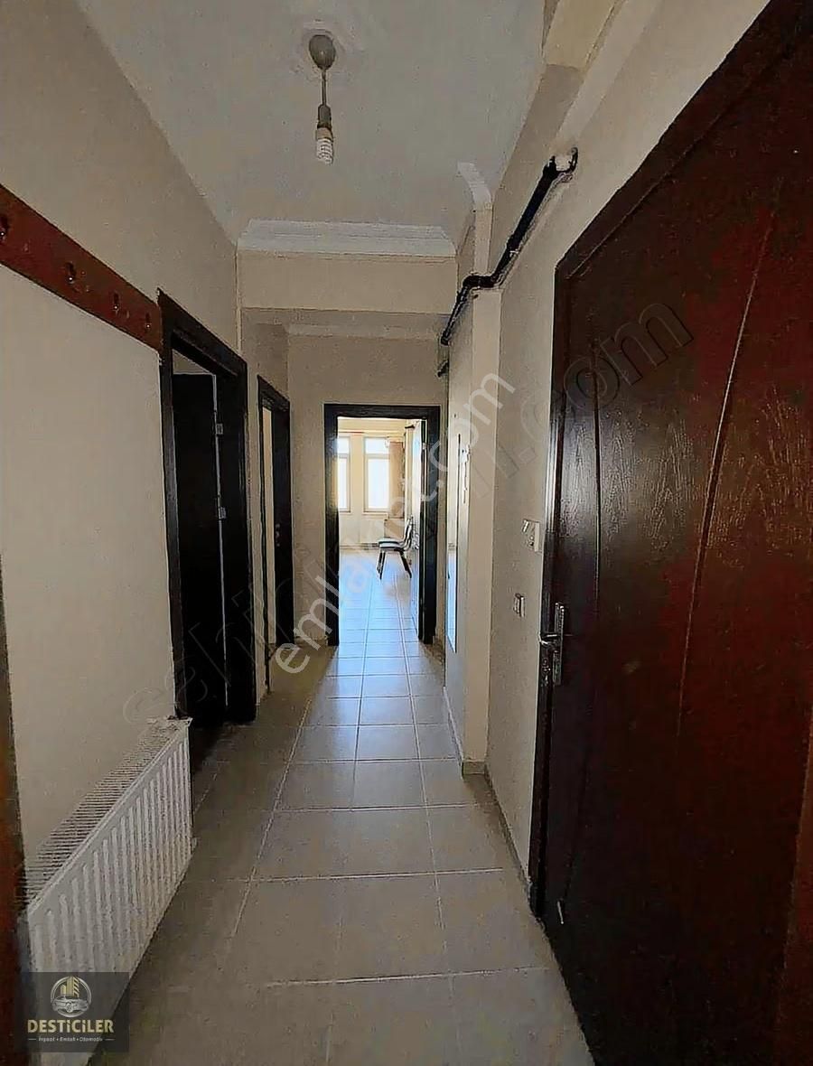 Om-desticilerden Sakarya Caddesi Yanı Eşyalı 2+0 Kiralık Daire - Görsel 4