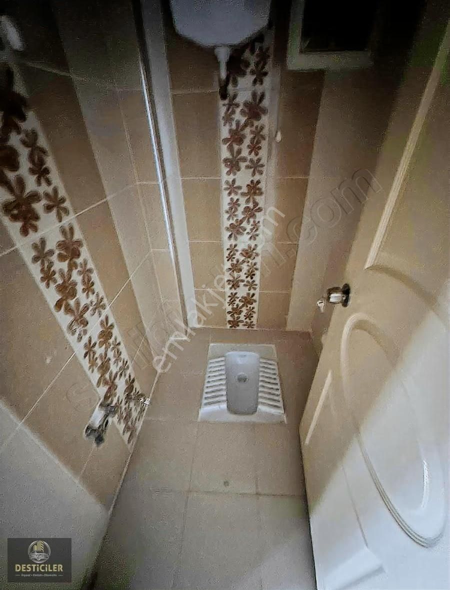 Ad-desticiler Kumlubel Esenli Üzerinde 3+1 Fırsat Daire - Görsel 4