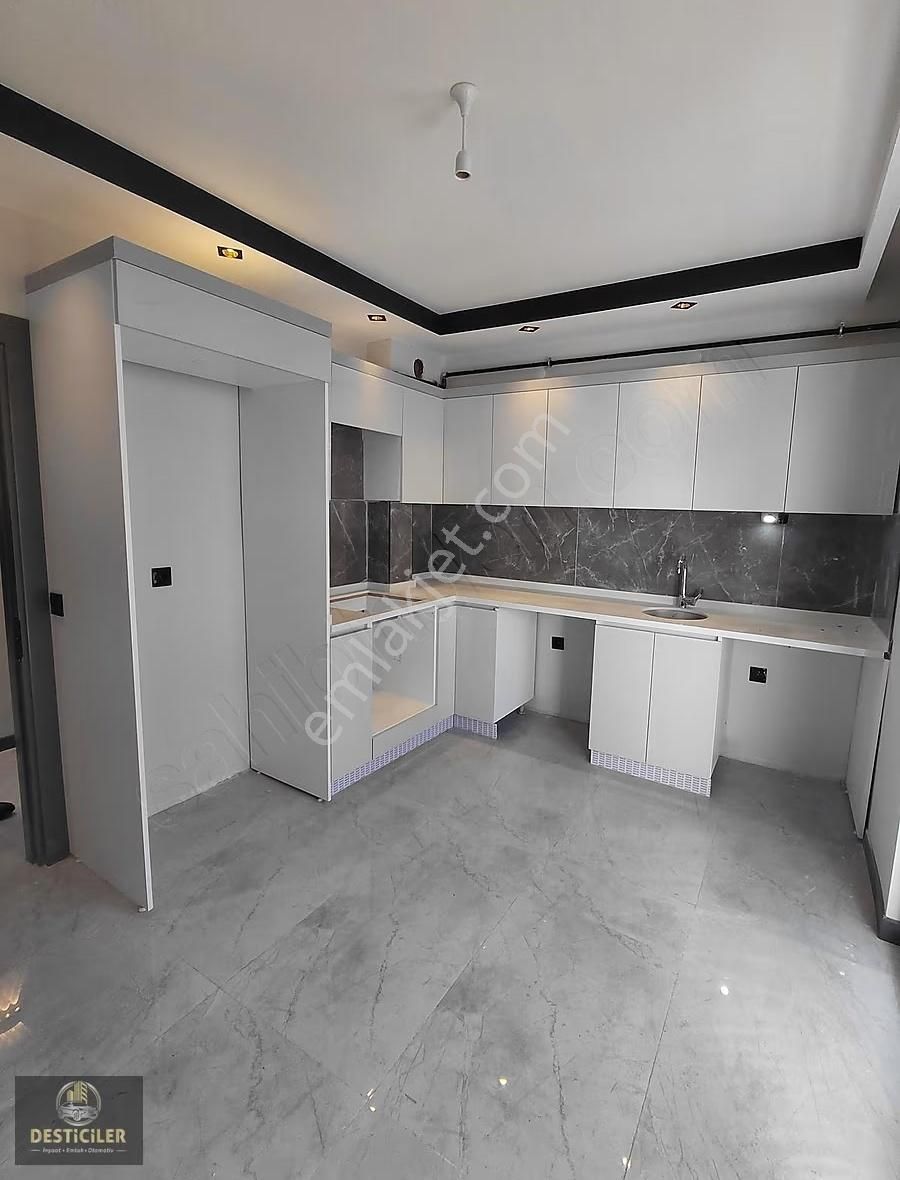 Lt-desticiler Çamlıca Mah. Birlik Caddesi Yakını 2+1 Daire - Görsel 5