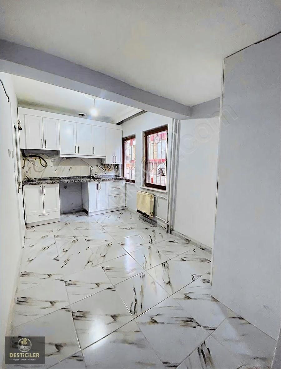 Au-bulvar Sitesinde Tramvaya 30sn. Mesafede Ful Yapılı 2+1 Daire - Görsel 5