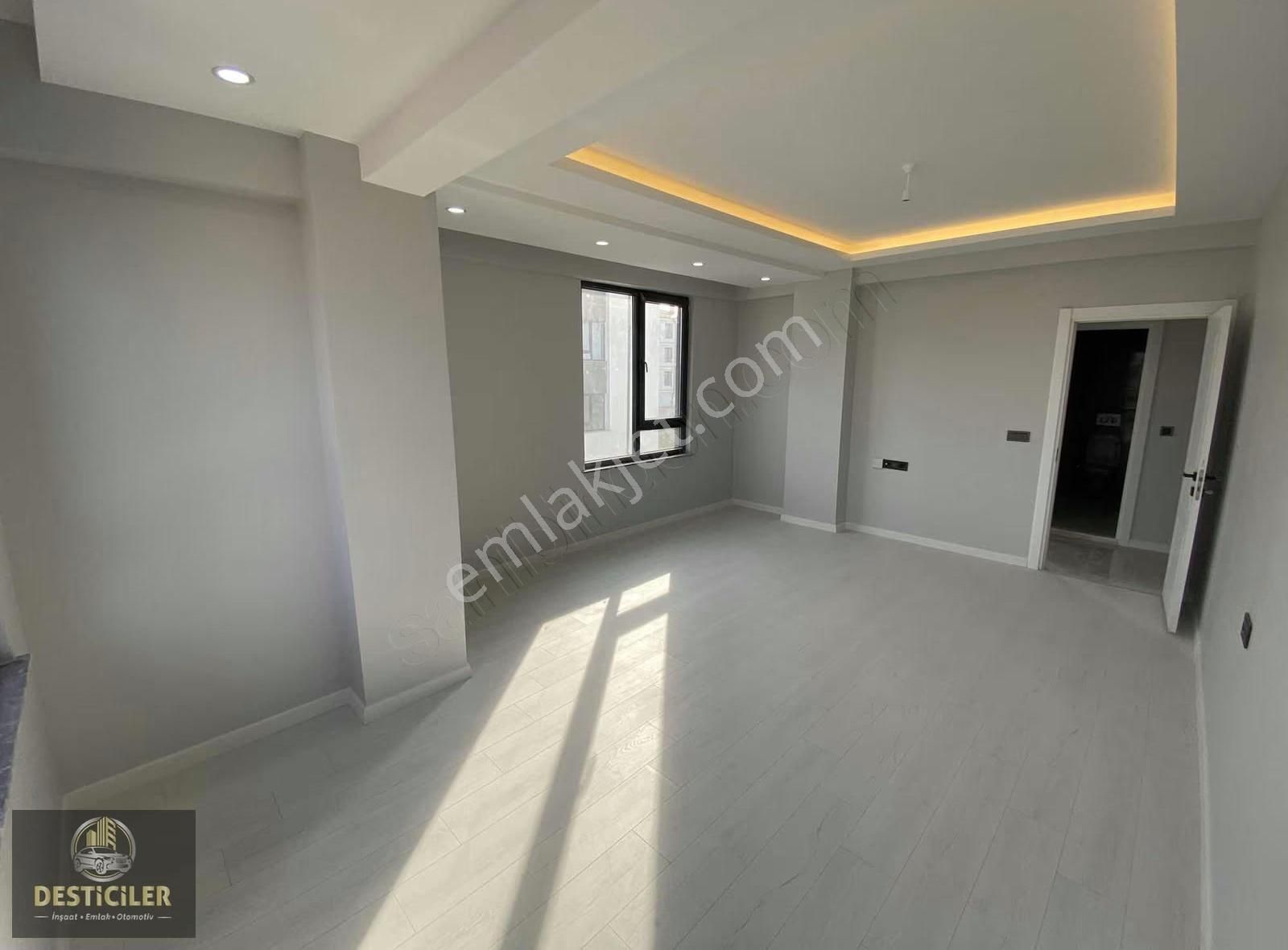 Au-zincirlikuyu Mah.özel Garajlı,geniş Balkonlu 135m2 3+1 Daire - Görsel 2