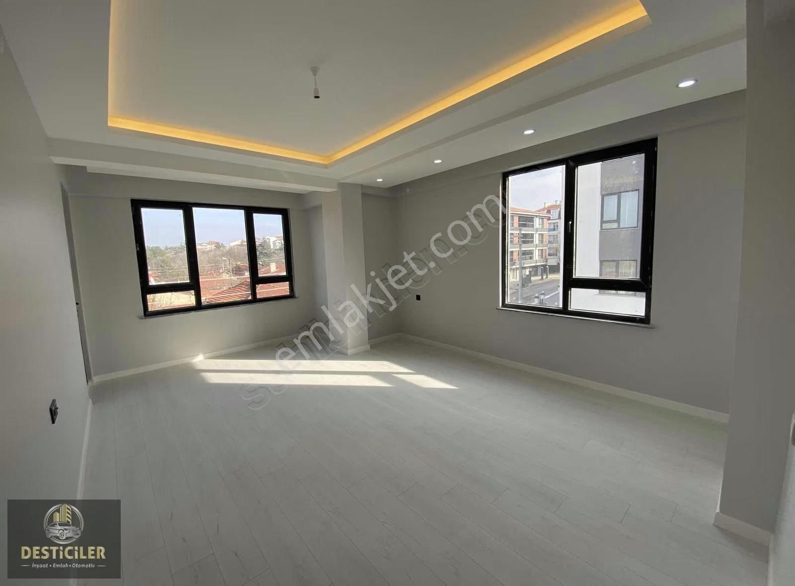 Au-zincirlikuyu Mah.özel Garajlı,geniş Balkonlu 135m2 3+1 Daire - Görsel 8