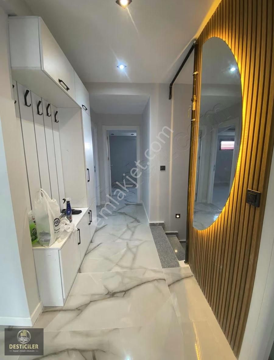 Au-çamlıca Tombakzade Blv. Yakını Özel Garajlı 4+1 Lüx Dubleks - Görsel 14