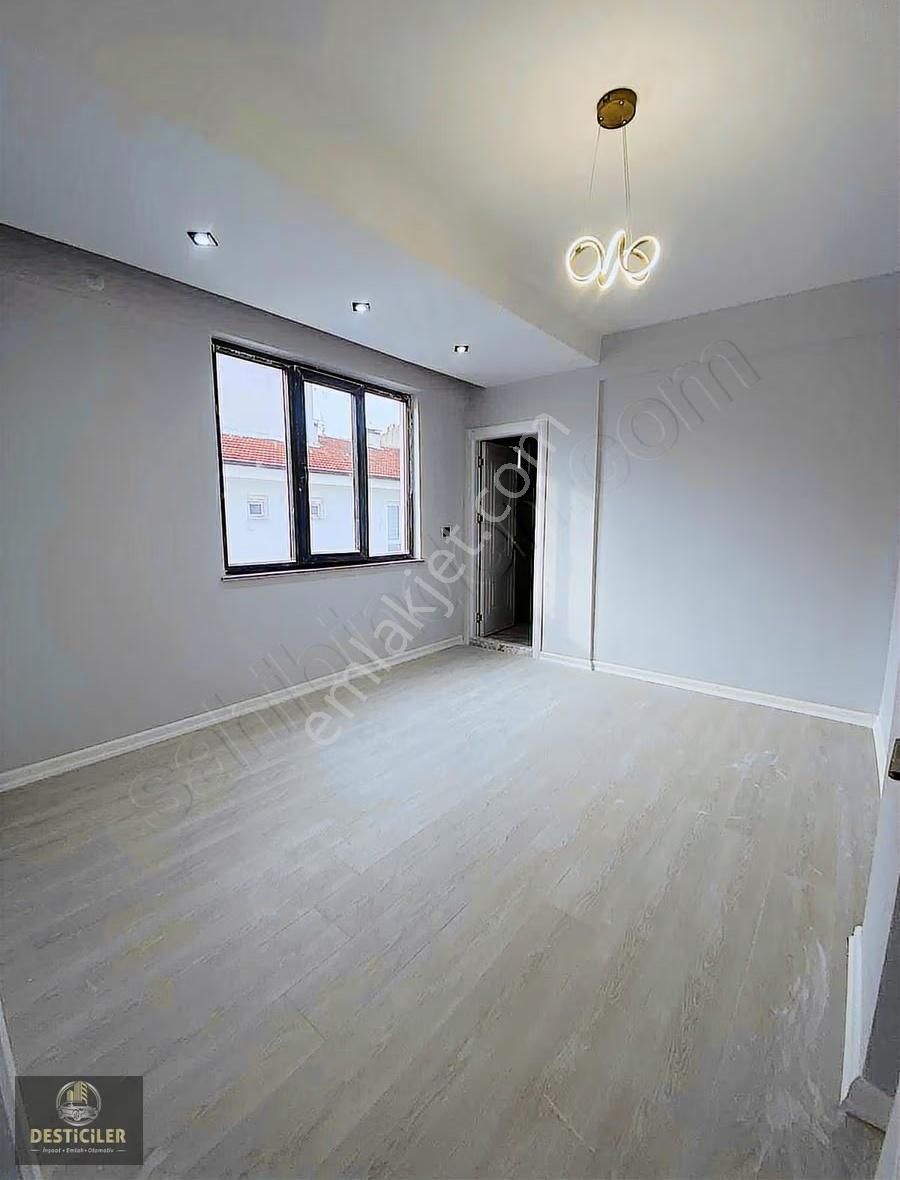 Au-çamlıca Tombakzade Blv. Yakını Özel Garajlı 4+1 Lüx Dubleks - Görsel 9