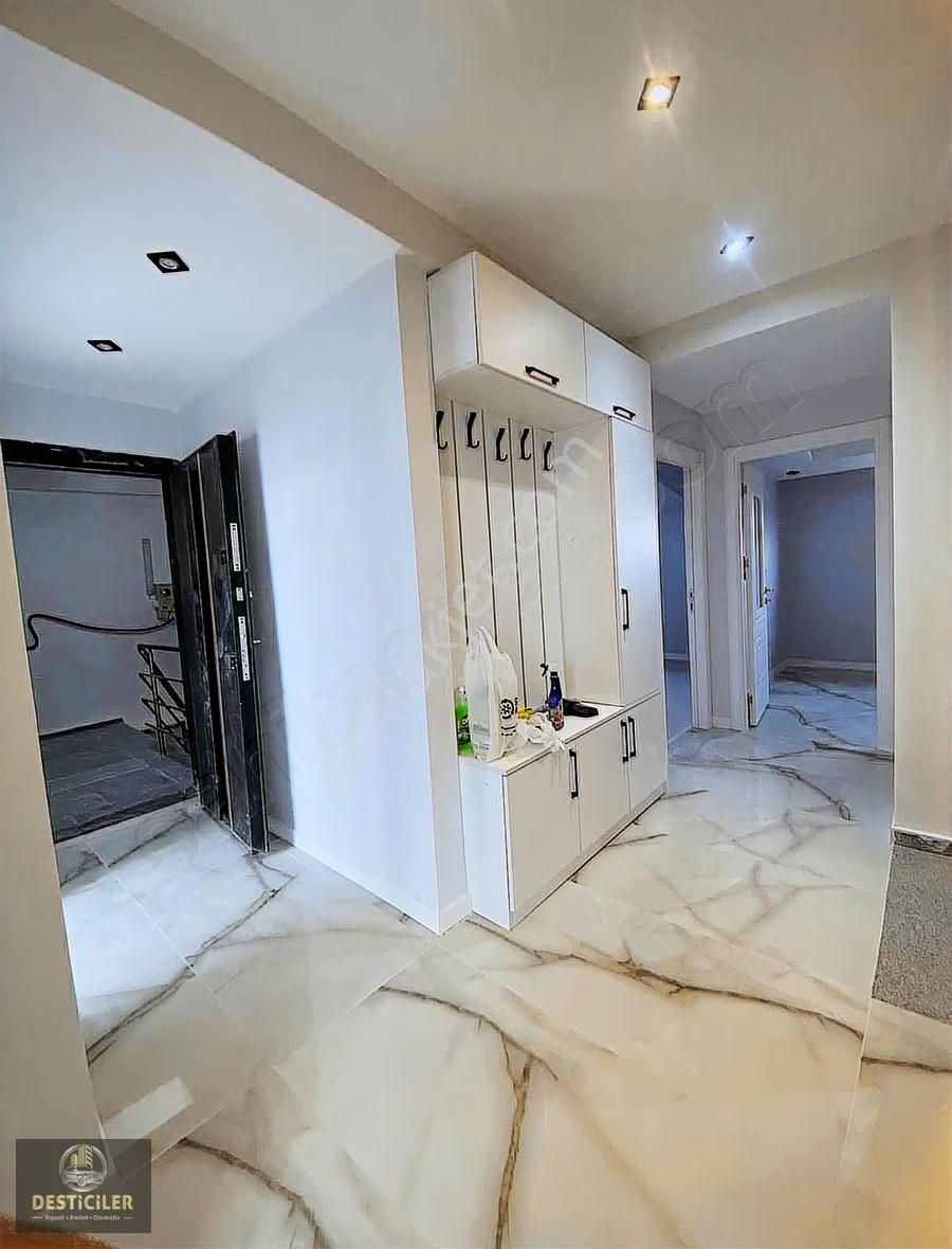 Au-çamlıca Tombakzade Blv. Yakını Özel Garajlı 4+1 Lüx Dubleks - Görsel 6