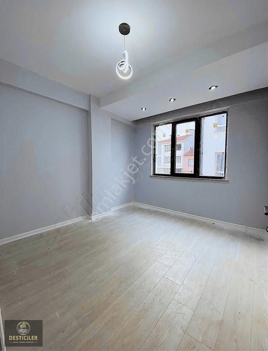 Au-çamlıca Birlik-2 Cad. Yakını Katta Tek Daire 120m2 3+1 Daire - Görsel 2