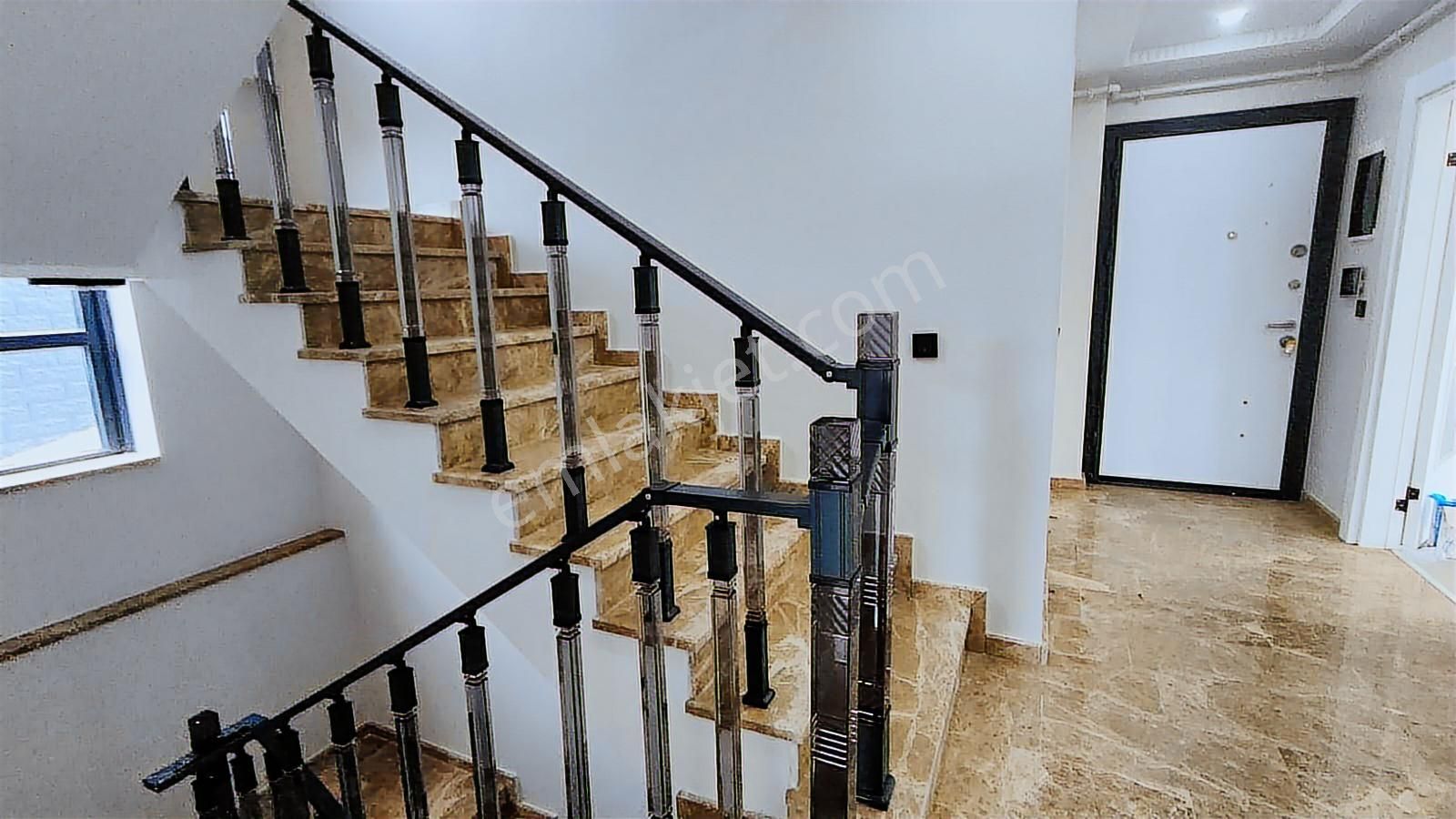 Re/max Anka'dan Balibey'de Oturuma Hazır Tripleks Lüks Villalar - Görsel 9