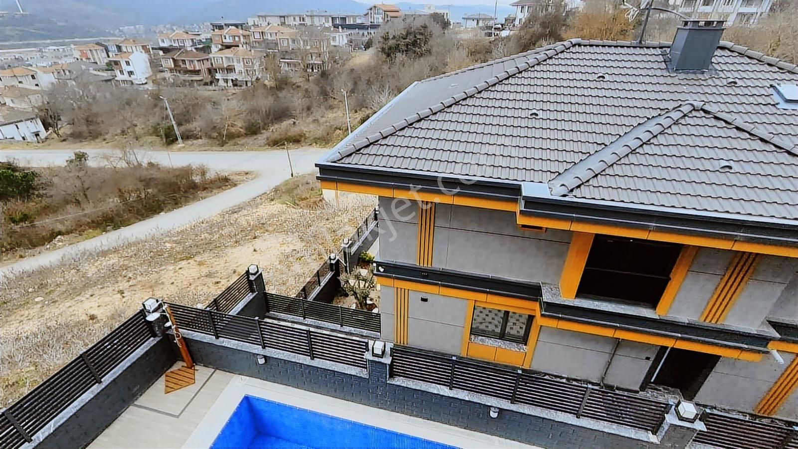 Re/max Anka'dan Balibey'de Oturuma Hazır Tripleks Lüks Villalar - Görsel 6