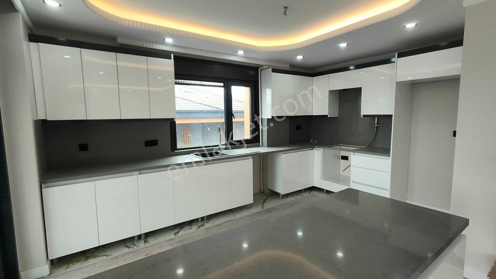 Re/max Anka'dan Balibey'de Oturuma Hazır Tripleks Lüks Villalar - Görsel 28