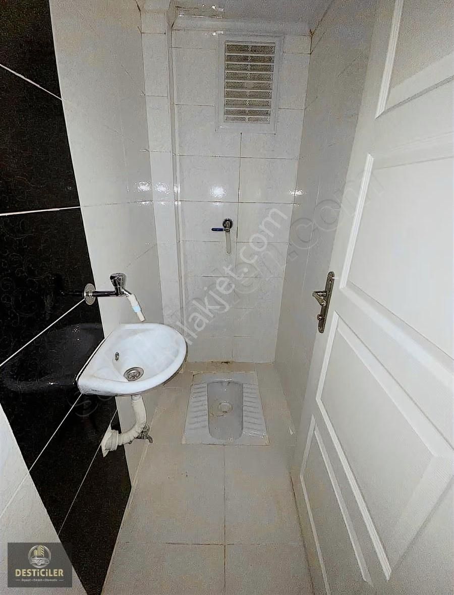 Au-çamlıca Birlik Caddesi Üzeri Asansörlü,95m2,geniş 2+1 Daire - Görsel 4