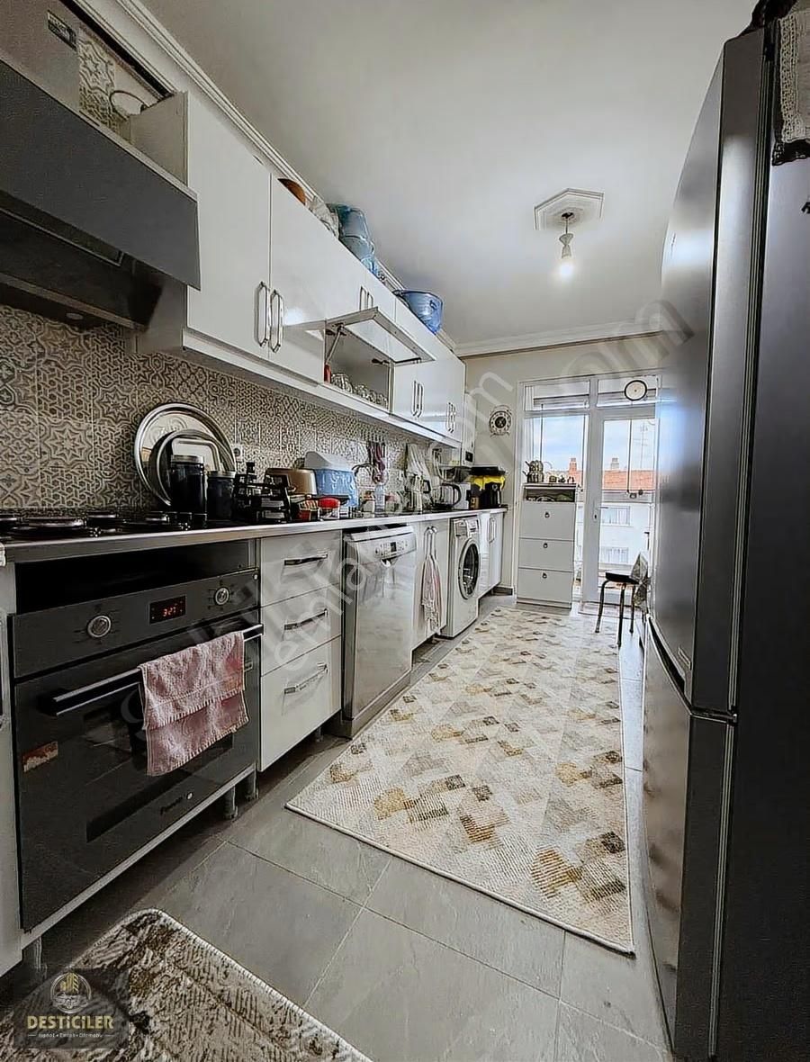 As-emek Mah. Merkezi Konum Okullar Bölgesi Özel Garajlı 2+1