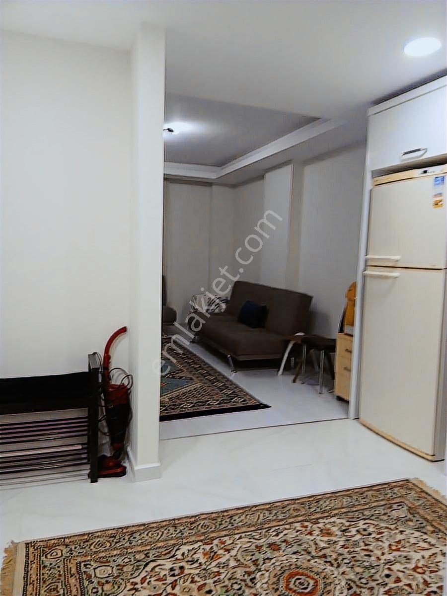 Konyaaltı Sarısu Mahallesinde 1+1 Katta Eşyalı Kiralık Daire - Görsel 4