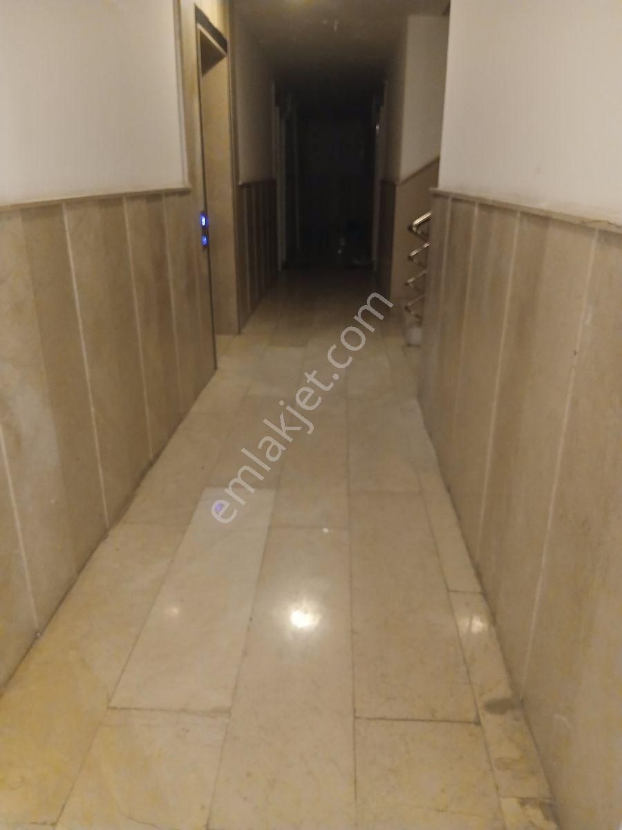 Konyaaltı Sarısu Mahallesinde 1+1 Katta Eşyalı Kiralık Daire - Görsel 3