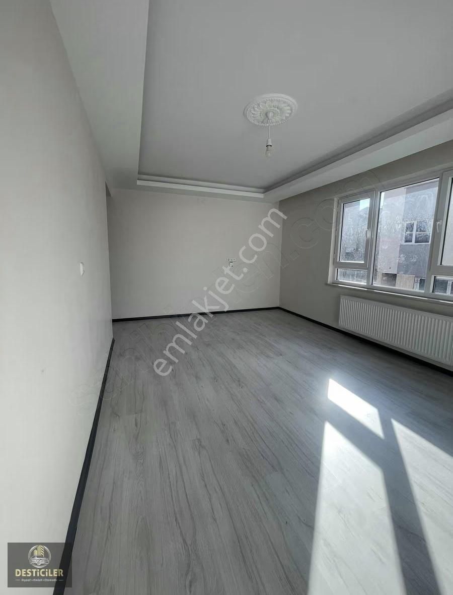 Pt- Erenköy Mahallesi Yıldırım Caddesi Yakını Satılık 2+1 Daire - Görsel 5