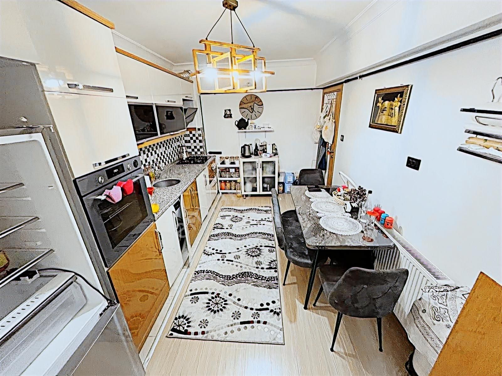 Mustafa Kemal'de 3+1 Asansörlü Ebeveyn Banyolu Ön Cephe Daire