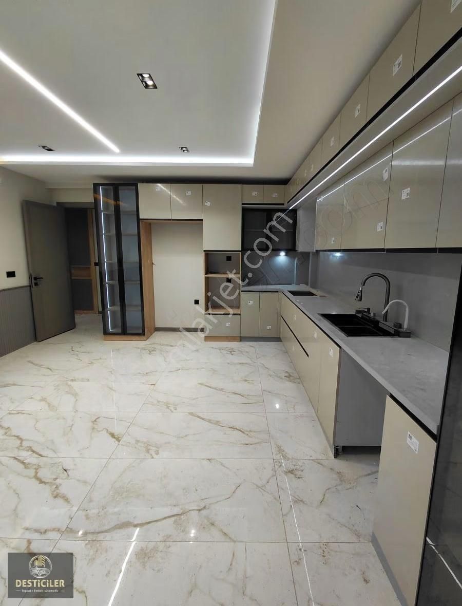 Lt-aşağısöğütönü'nün En İddialı Lüks,hobi Bahçeli 4+1 Dairesi