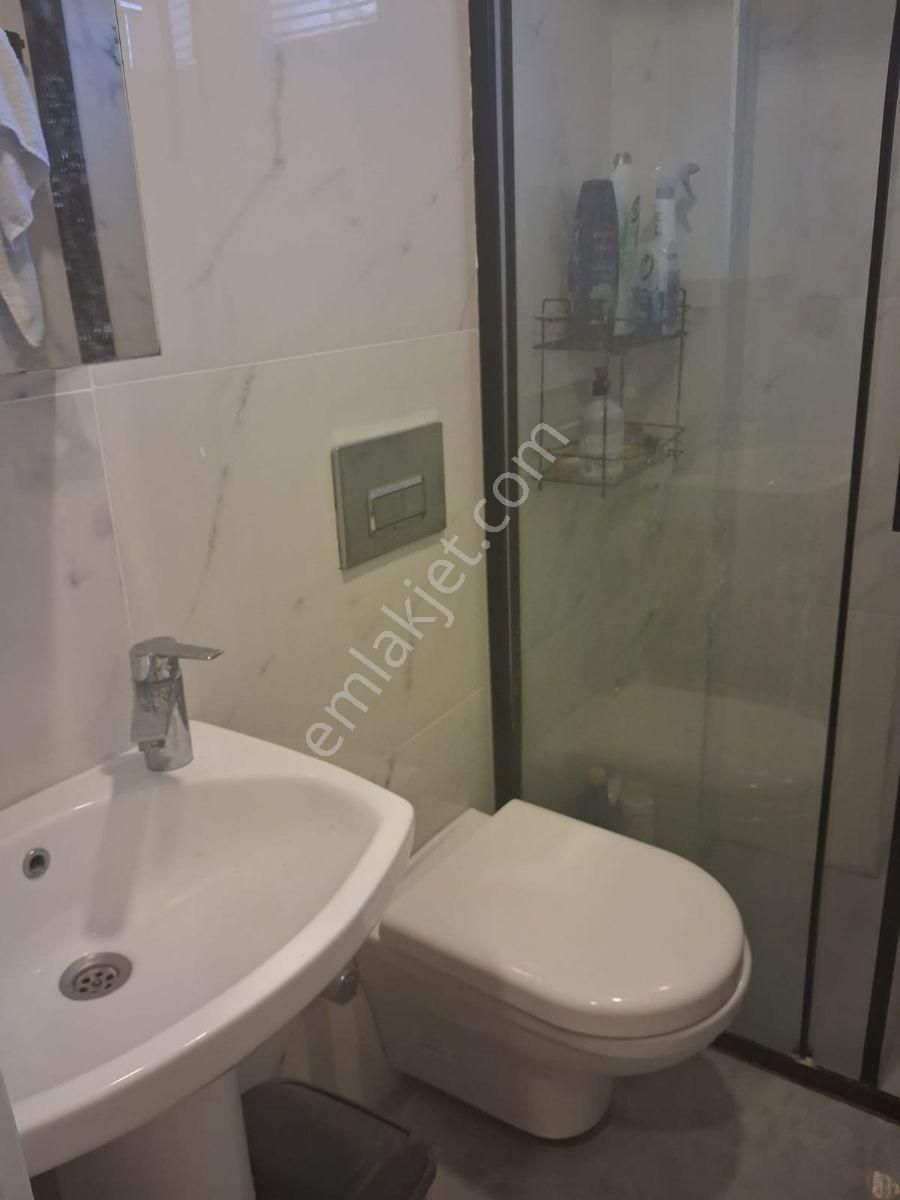 Kuşadasında Havuzlu Güvenlikli Sitede Doğalgazlı Eşyalı 3+1 - Görsel 18
